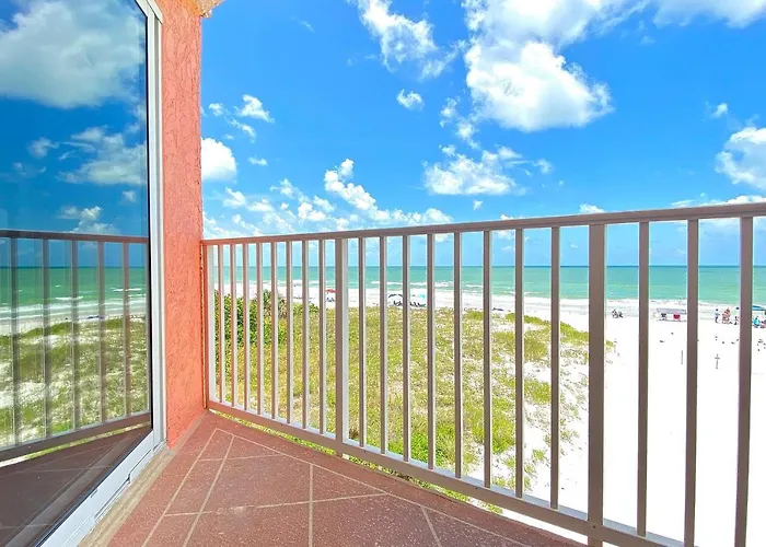 1208 * Clearwater Beach