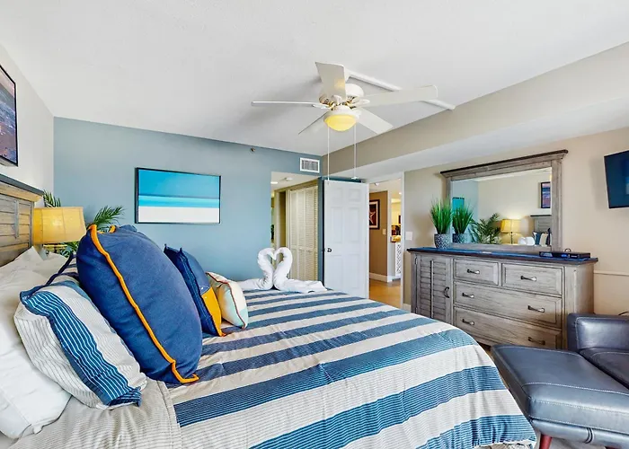 1208 * Clearwater Beach
