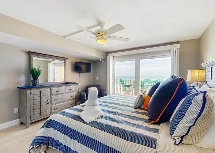 1208 * Clearwater Beach